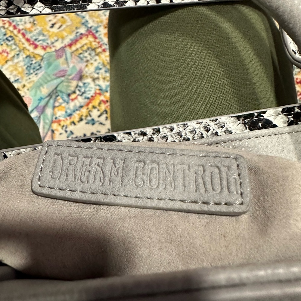 Purse - Picture 10 of 10